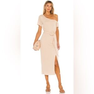 NWOT Lovers and Friends off shoulder dress